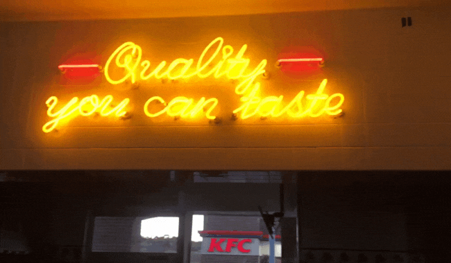 neon-sign-In-N-Out